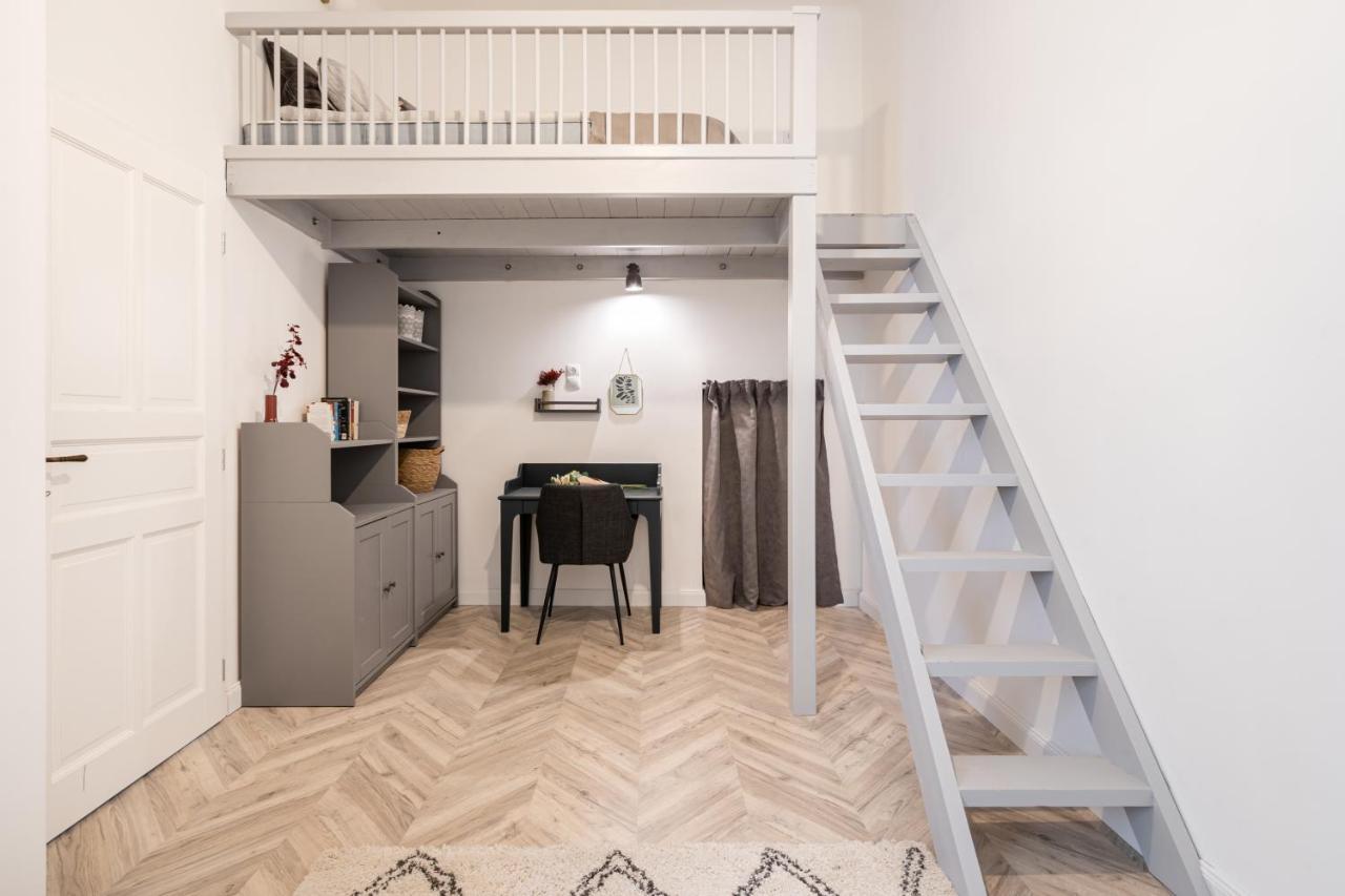 Atmos Glare Apartment Budapest Esterno foto